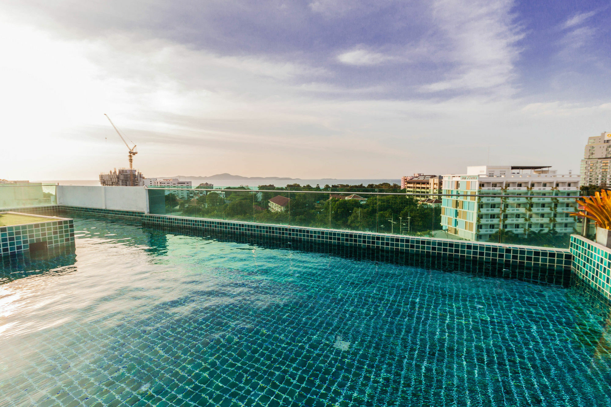 Laguna Bay 1 By Pattaya Sunny Rentals Exterior foto